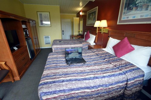 Gateway Inn - image 7