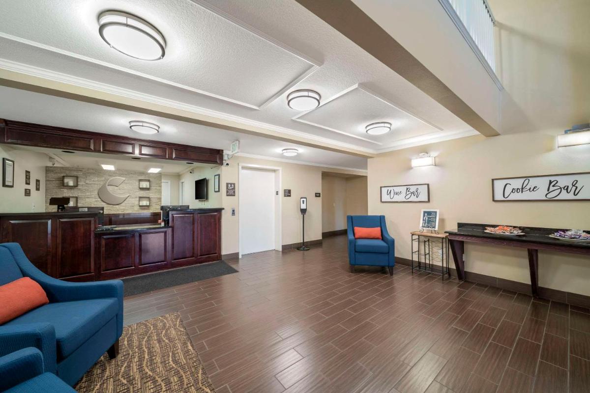Comfort Suites Red Bluff Near I-5 - image 5