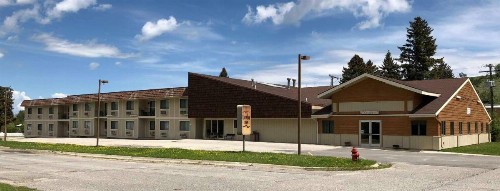 Lupine Inn - image 4