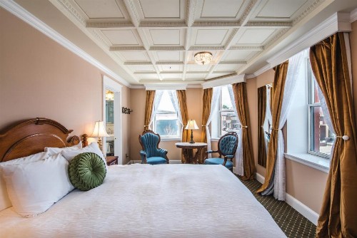 The Pollard Hotel - image 33
