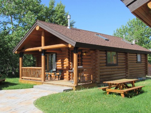 Beartooth Hideaway Inn & Cabins - image 26