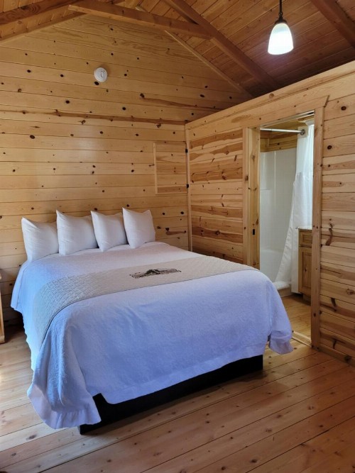 Alpine Lodge - image 35