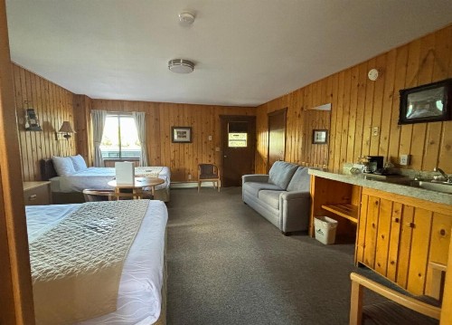 Alpine Lodge - image 43