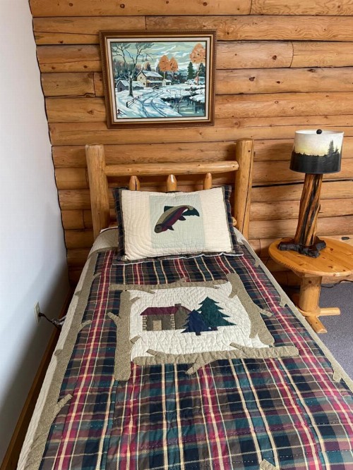 Inn on the Beartooth - image 5