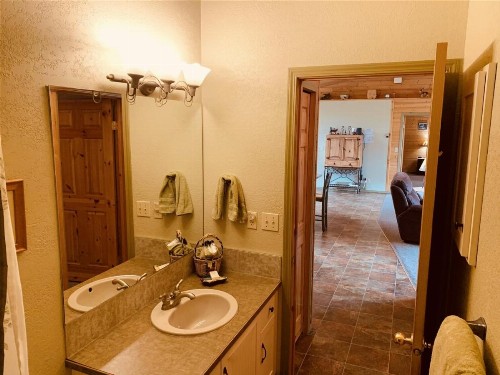 Murphys_Creekside - image 18