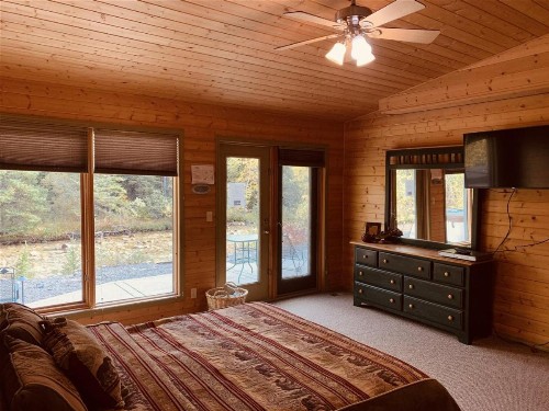 Murphys_Creekside - image 19