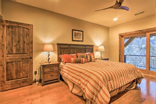 Red Lodge Townhome with Private Hot Tub and Mtn Views! - image 3