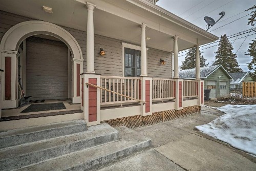 Updated Townhome with Hot Tub - Walk to Downtown! - image 12