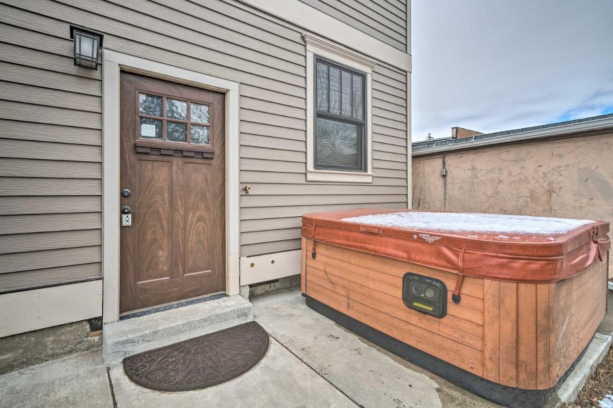 Updated Townhome with Hot Tub - Walk to Downtown! - image 6