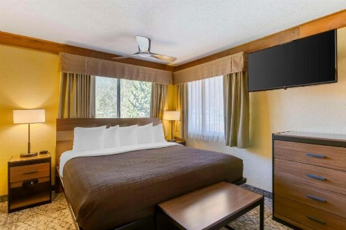 Best Western Rivers Edge - image 19