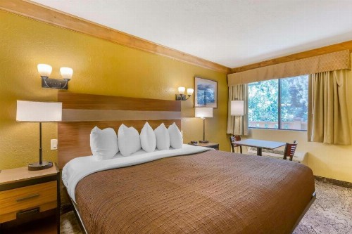 Best Western Rivers Edge - image 27