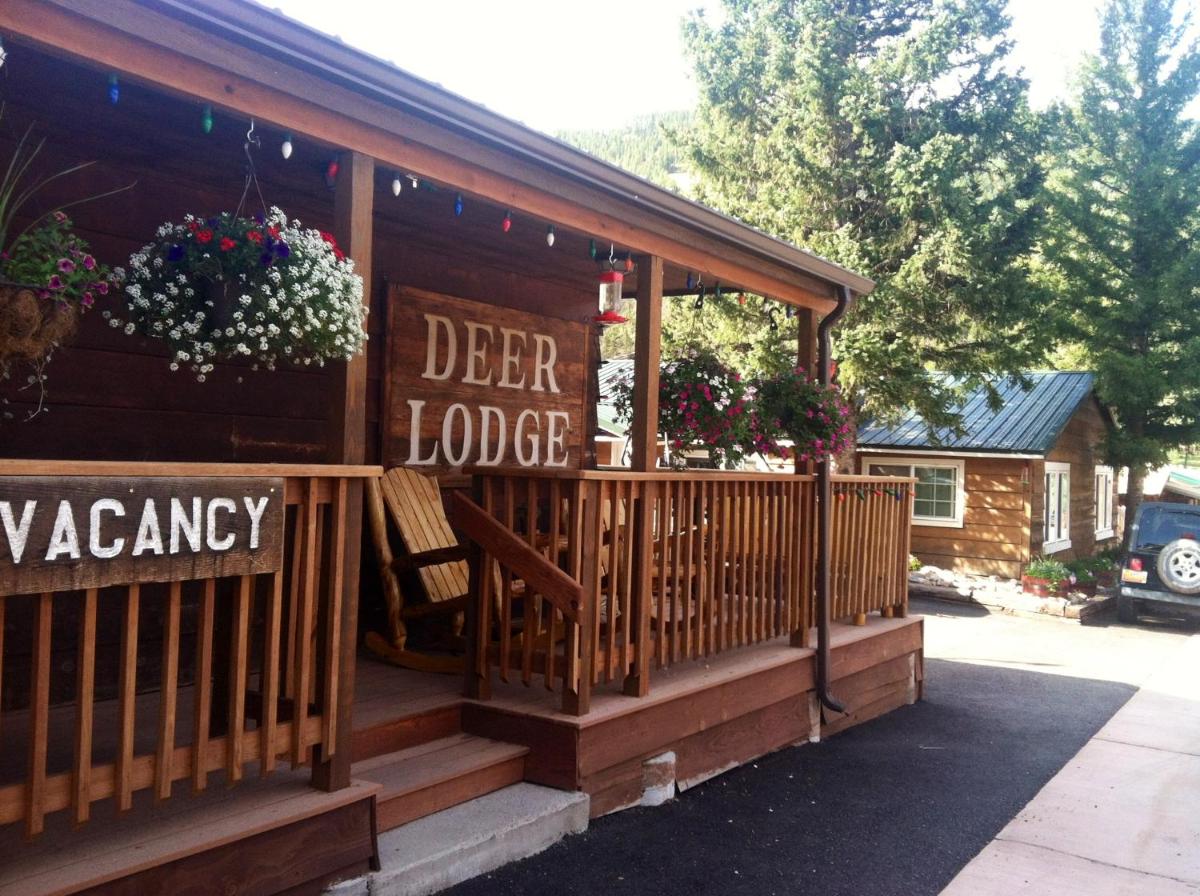 Deer Lodge - main image