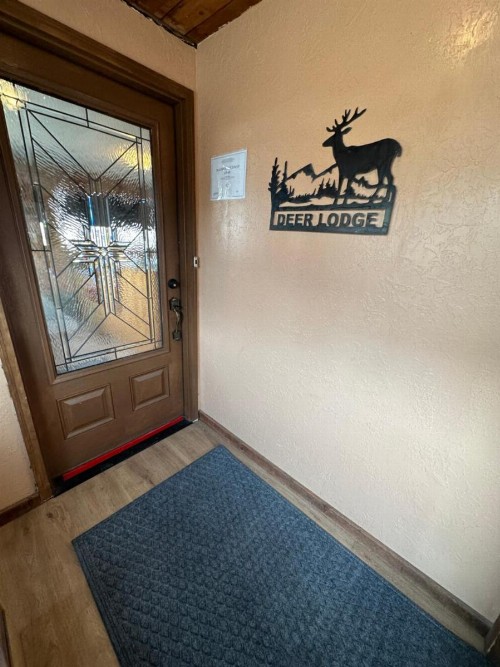 Deer Lodge - image 12