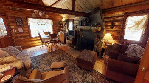 Cabin by the Creek - image 30