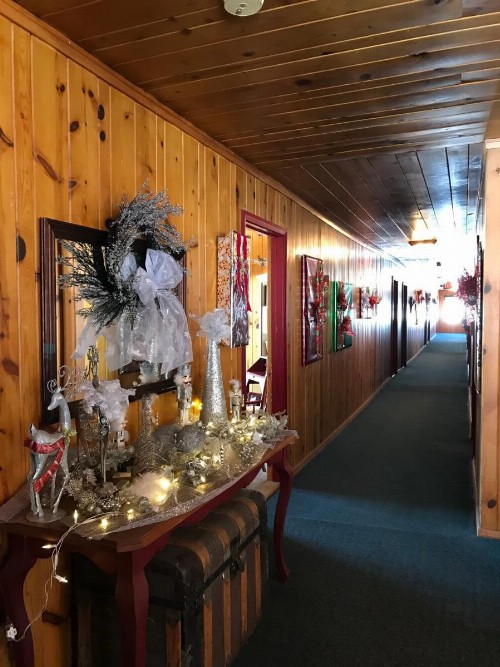 The Lodge at Red River - image 10