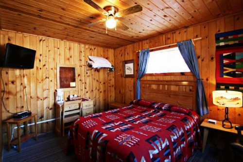 Three Bears Lodge - image 39