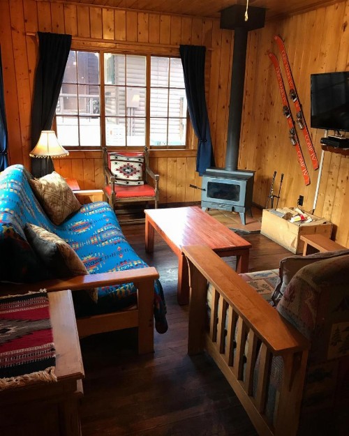 Three Bears Lodge - image 6