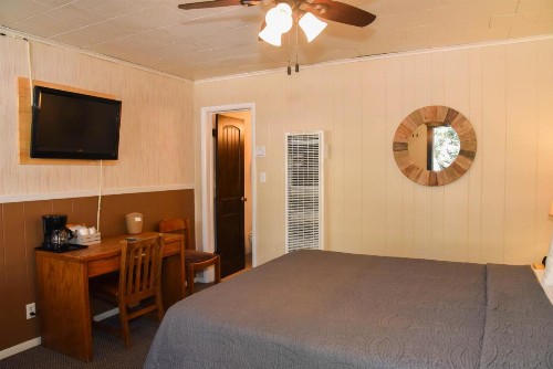 Alpine Lodge - image 16