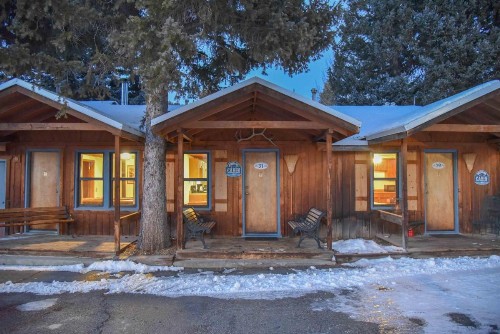 Alpine Lodge - image 30