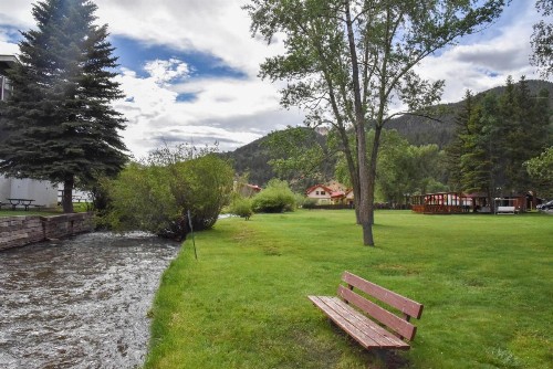 Alpine Lodge - image 46