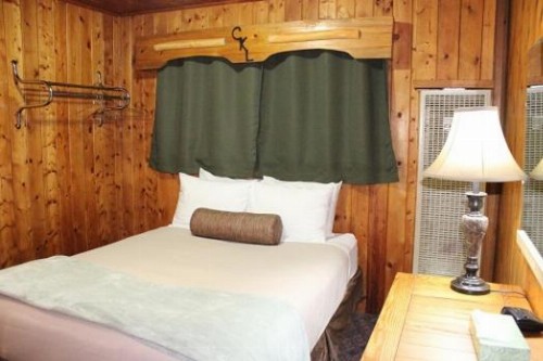 Copper King Lodge - image 16
