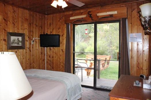 Copper King Lodge - image 2