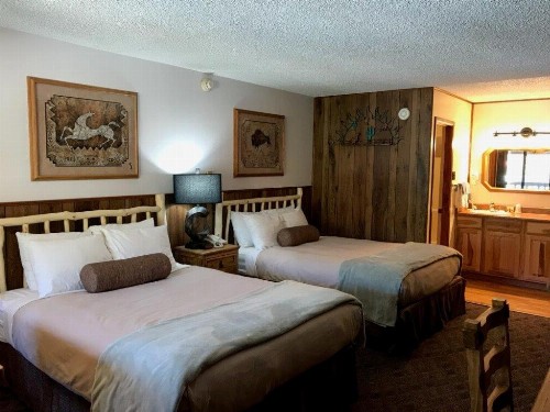 Copper King Lodge - image 4