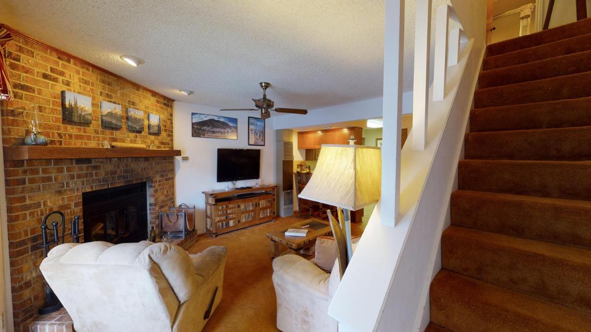 Grandview #10 Townhouse - image 7