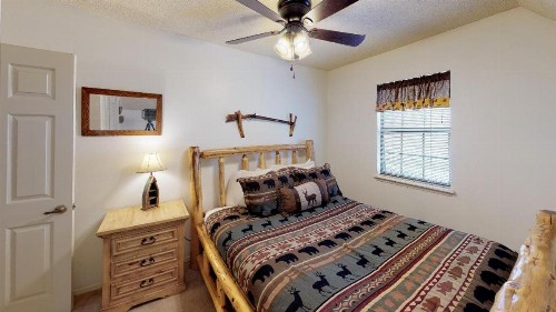 Peaceful Rivers Edge on Tenderfoot - image 27