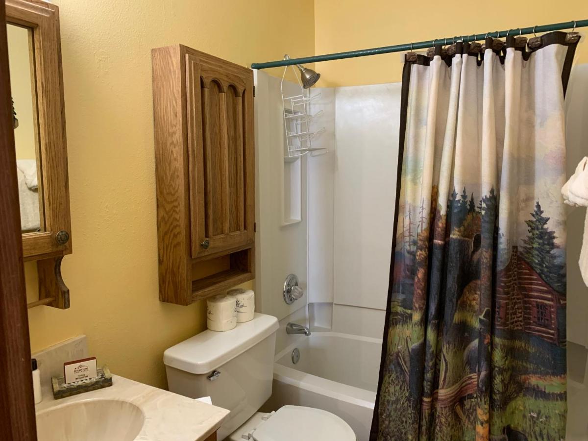 Riverbend #7 A Townhouse - image 2