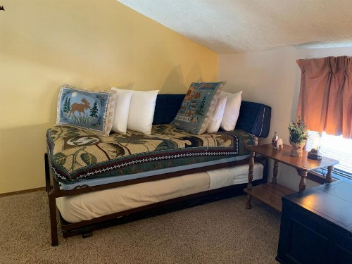 Riverbend #7 A Townhouse - image 9