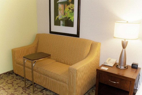 Hilton Garden Inn Redding - image 28