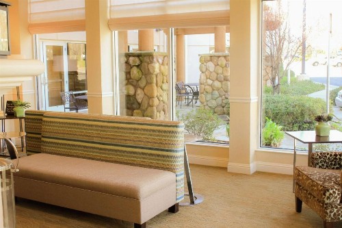 Hilton Garden Inn Redding - image 4