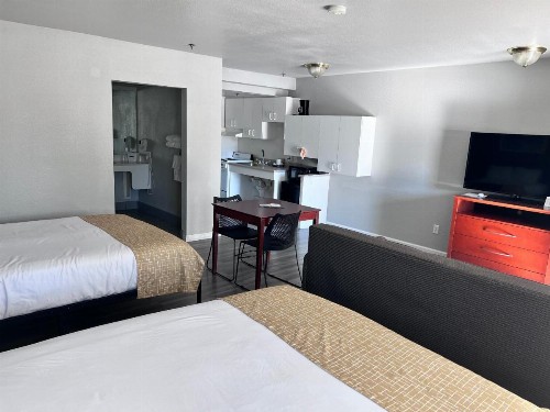 Travelodge by Wyndham Redding CA - image 21