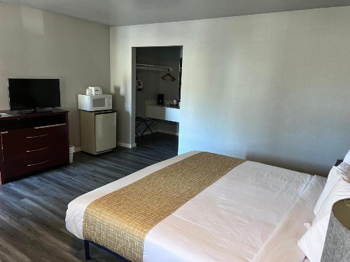 Travelodge by Wyndham Redding CA - image 32