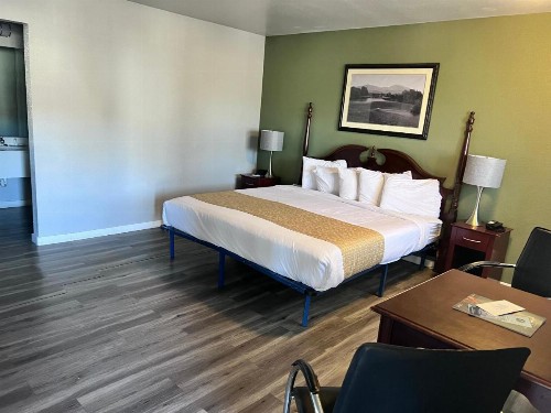 Travelodge by Wyndham Redding CA - image 33