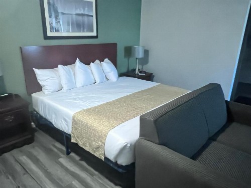 Travelodge by Wyndham Redding CA - image 35