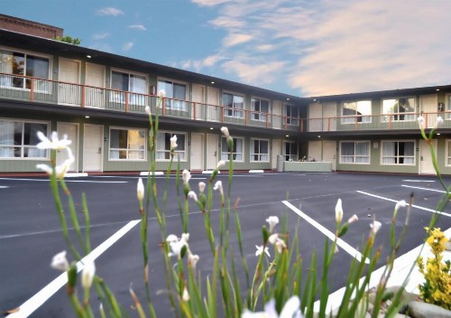 Thunderbird Lodge - image 7