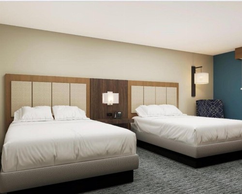 Ramada Limited Redding - image 17