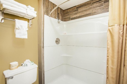 Super 8 by Wyndham Redlands/San Bernardino - image 24