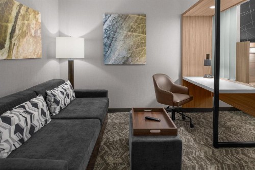 SpringHill Suites by Marriott Riverside Redlands - image 8