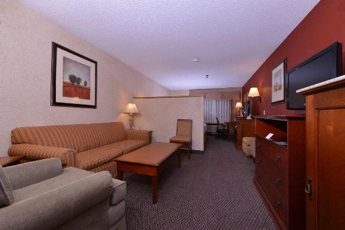 Best Western Plus Rama Inn - image 24