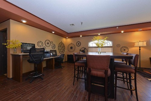 Best Western Plus Rama Inn - image 29