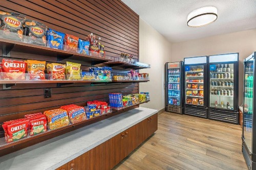 Comfort Suites Redmond Airport - image 37