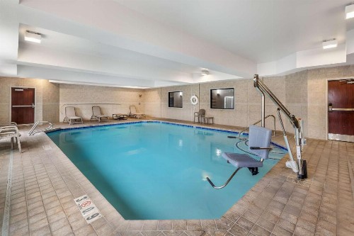 Comfort Suites Redmond Airport - image 38