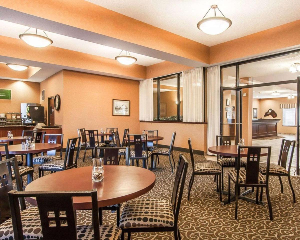 Comfort Suites Redmond Airport - image 6