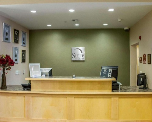 Sleep Inn & Suites Redmond - image 15