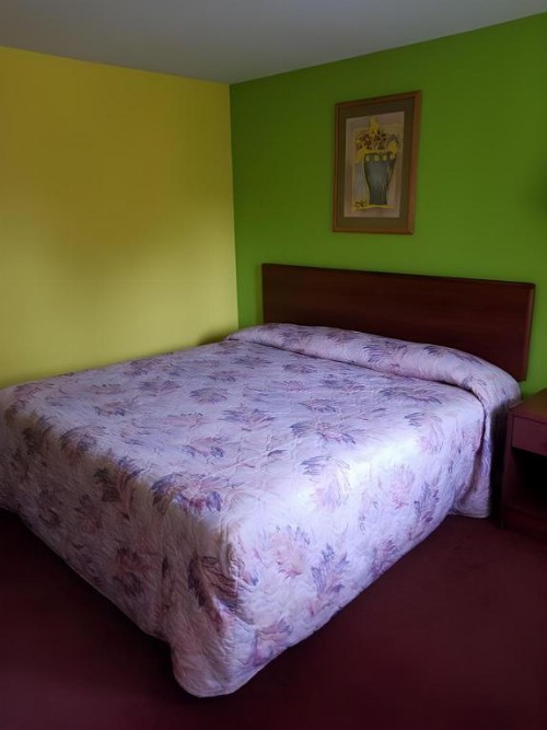 Greenway Motel - image 6