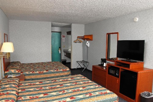Redmond Inn - image 25