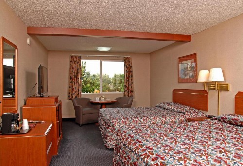 Redmond Inn - image 29
